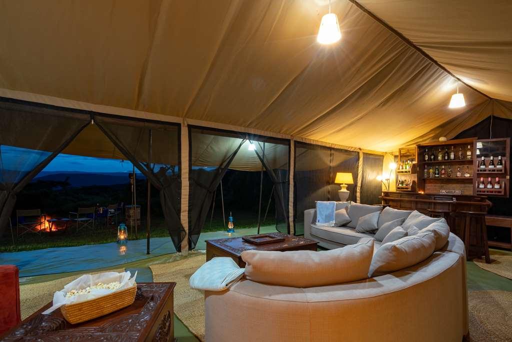 Karibu Camps And Lodges Lions Paw Ngorongoro Karatu Restaurace fotografie